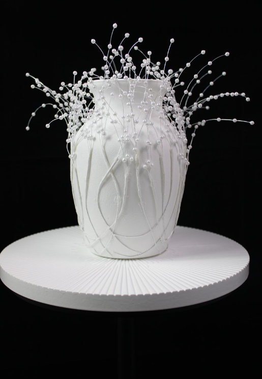 Ambivert Centerpiece Vase, front view